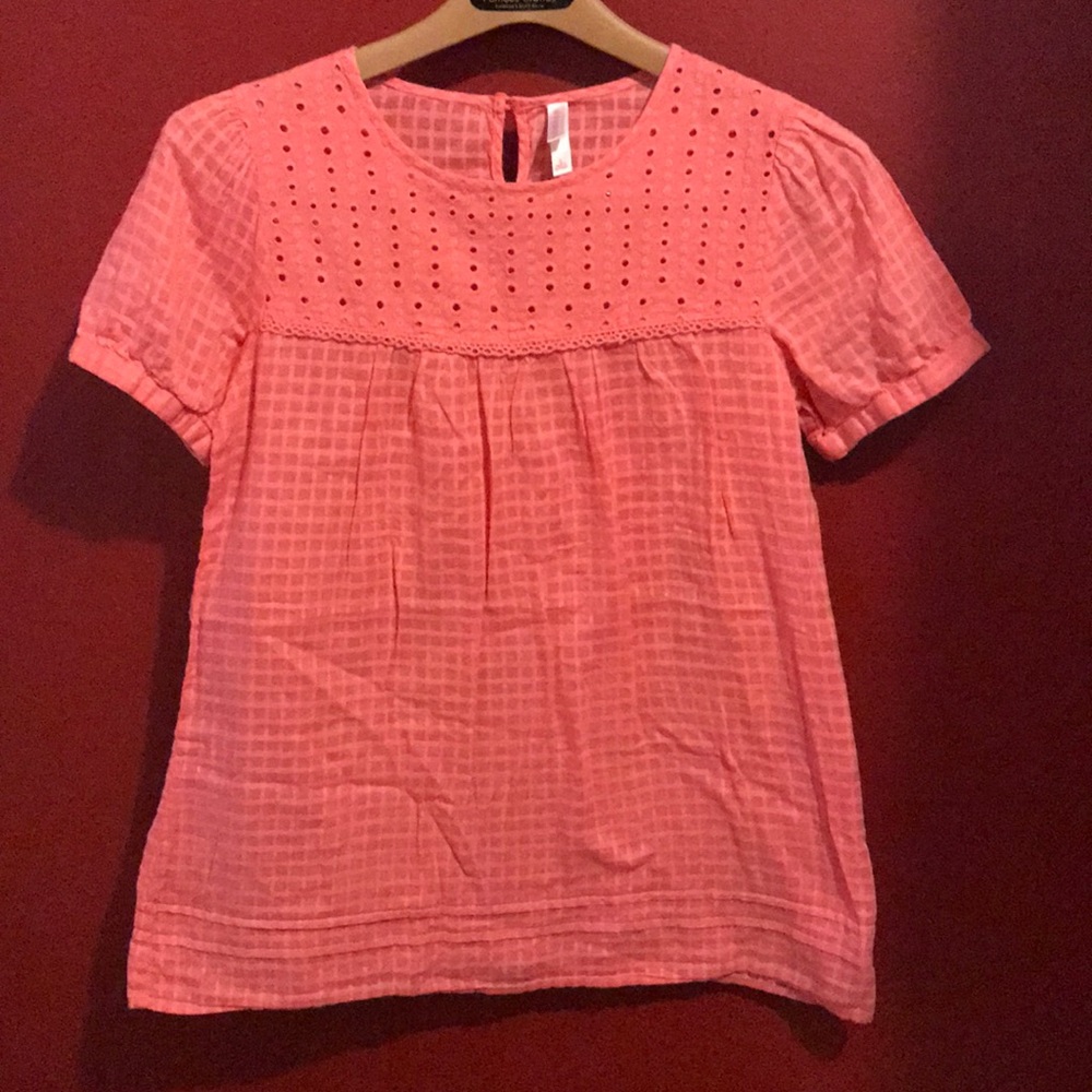 Xhilaration pink tunic top.
